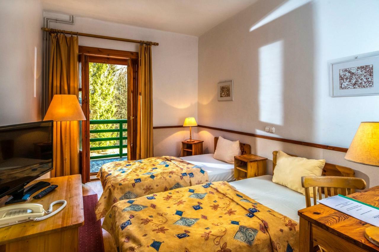 Bakony Hotel Bakonybél Екстериор снимка
